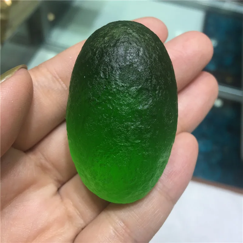 Moldavite Чешский метеорит ударный стеклянный бисер грубый камень кристалл энергия 1