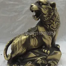 Народные Китайский Бронзовый Фэншуй Зодиак Год Сильный Бык Бык Статуя Животных Статуэтка