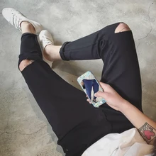 Hot 2016 Male Summer Fashion Hole Jeans Men Korean Style Casual Slim Fit Skinny Pants Teenage Solid Color Denim Pencil Trousers