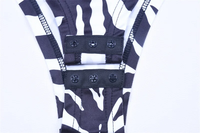 9590390453_1963300012