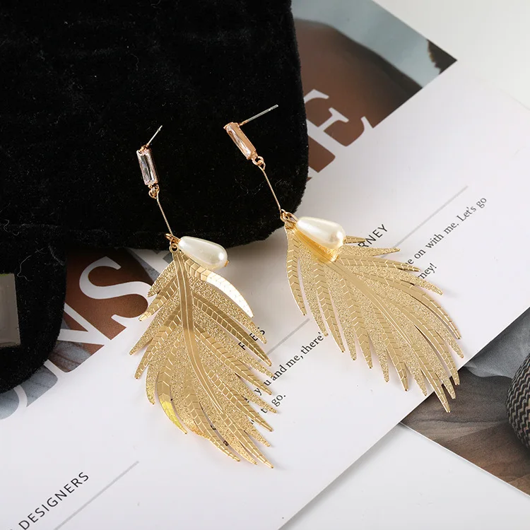 

shiny leaf earring women wedding earrings gold Dangle Earring jewelry gift