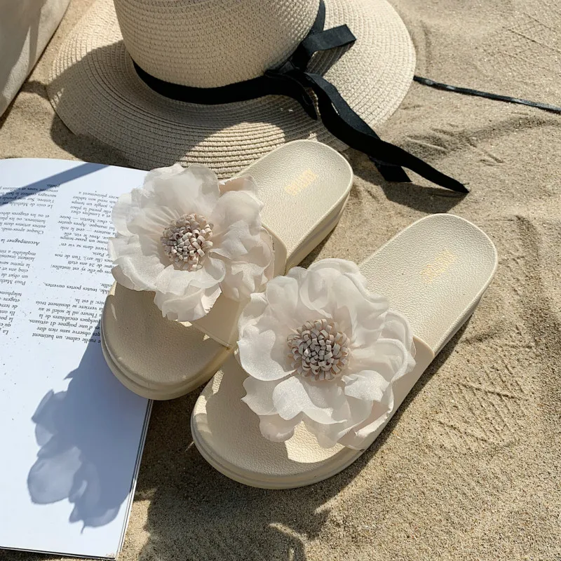 

2019 Slipper Women Flower Solid Color Lady Summer Slippers Beach Shoes Girls Pink Slipper Pvc All Match Vacation Slipper 36-40