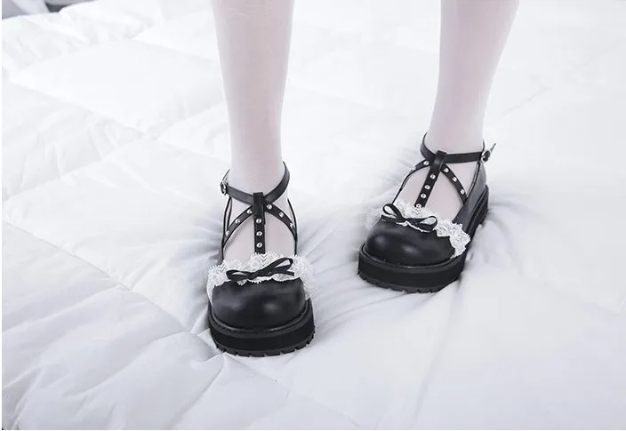 Японские милые кружевные туфли Лолиты; милые туфли с бантом на низком каблуке с круглым носком; Цвет черный, розовый, винно-красный, коричневый; туфли на плоской платформе