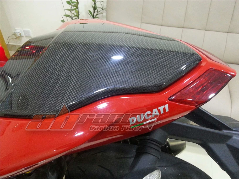 Хомут сиденья для Ducati Streetfighter полный углеродного волокна защита
