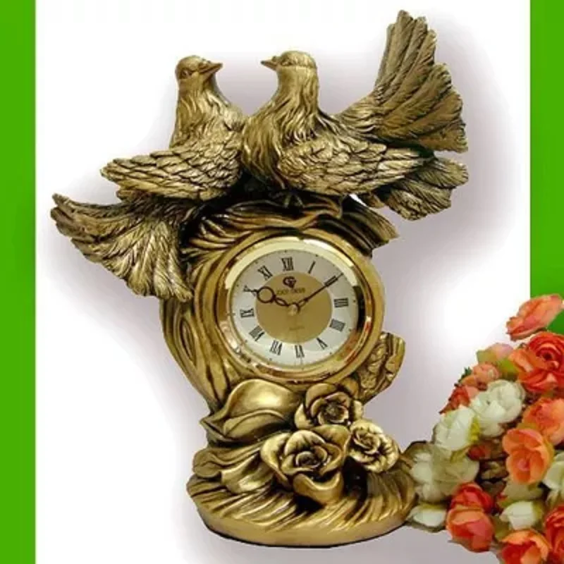 

Five Stars Hotel is specially designed for luxury and high-grade household decorations European clocks Genuine clocks Crafts