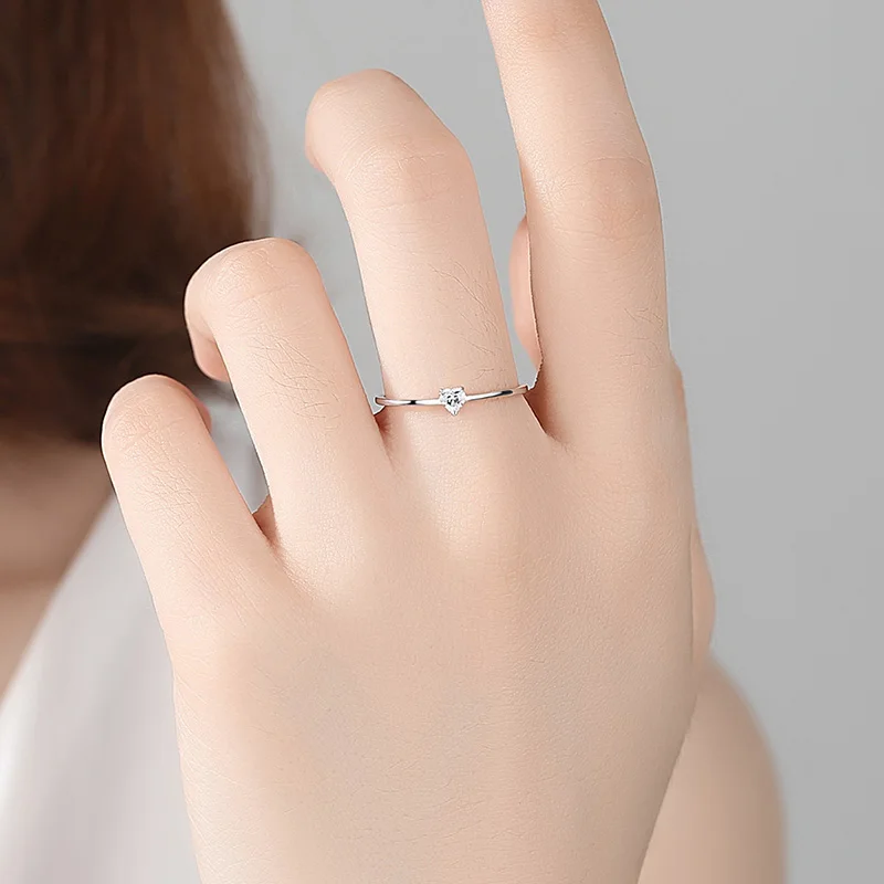 ELESHE 2018 New Fashion 925 Sterling Silver Heart Clear CZ Crystal Female Rings for Women Wedding Christmas & Valentines Jewelry