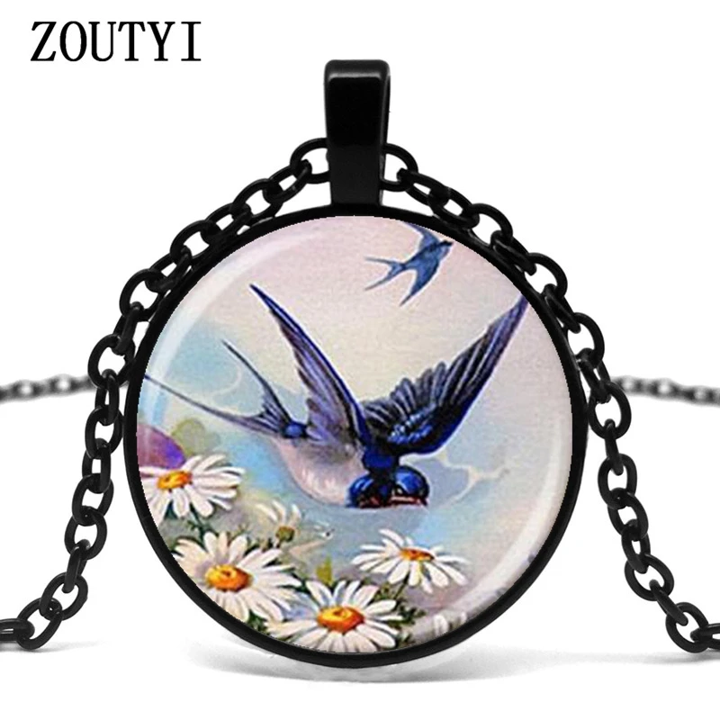 

2018/ hot sale, glass dome pendant blue swallow flying retro printed art glass cabochon necklace handmade jewelry.