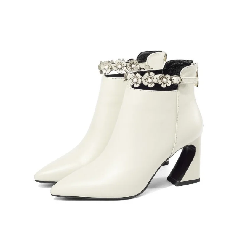 

2019 autumn and winter new booties pointed thick with high heel Martin boots fashion women's boots beige 0307