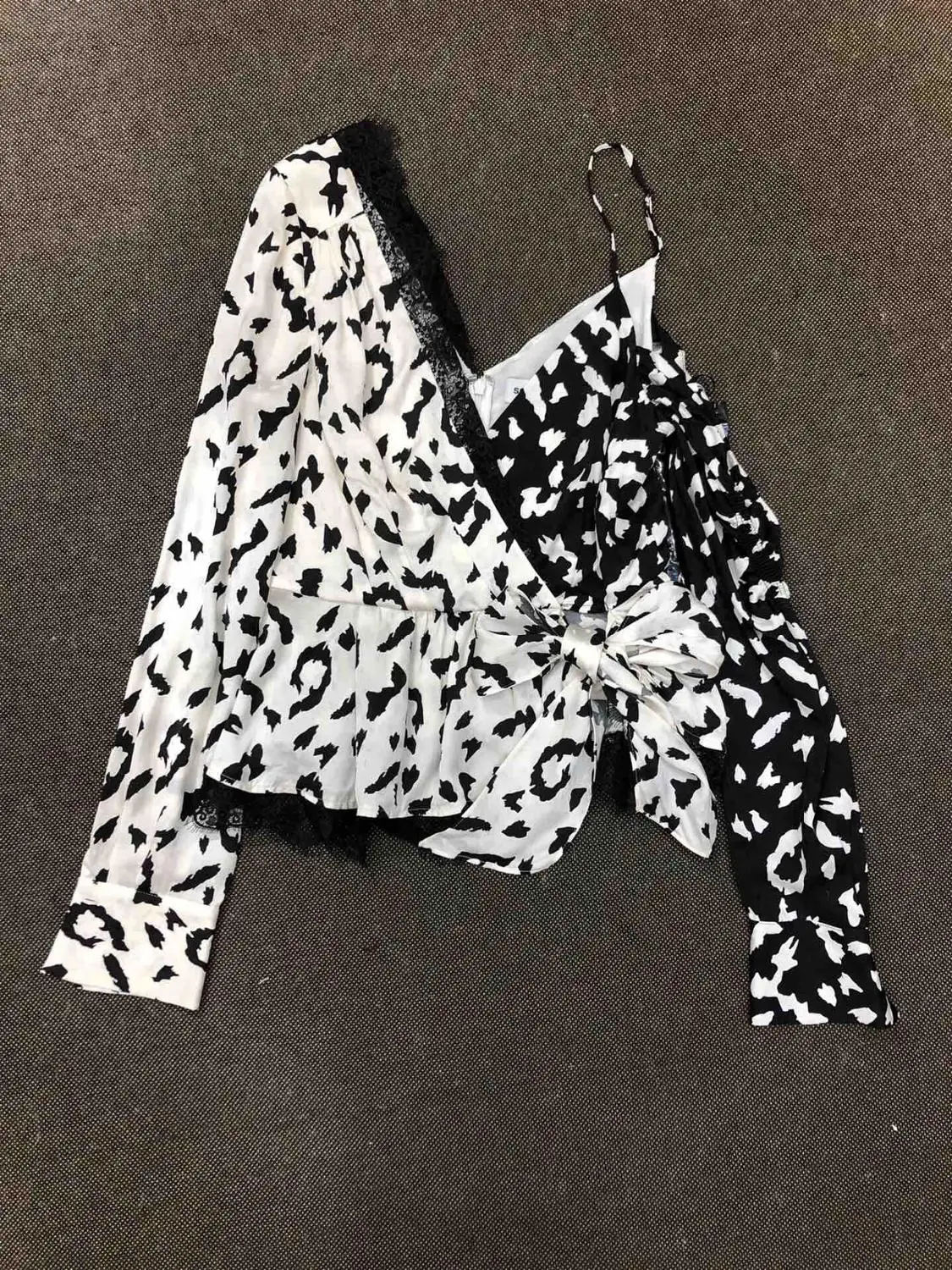 

2019 new women sexy leopard one shoulder shirt blouse ddxgz2