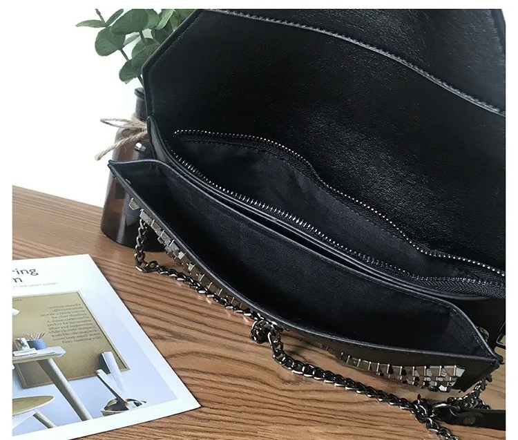 NIGEDU Punk rivet Women envelope clutch bag chain tassel women messenger bag female Crossbody bag  (20)