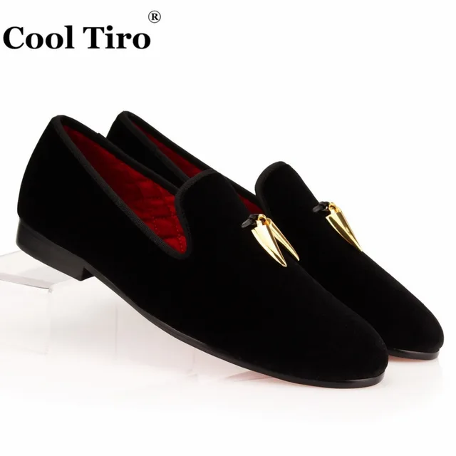 Men Black Velvet Slippers Loafers Flat With Gold Embroidered Tassel Men Black Velvet Slippers Loafers Flat With Gold Embroidered Tassel