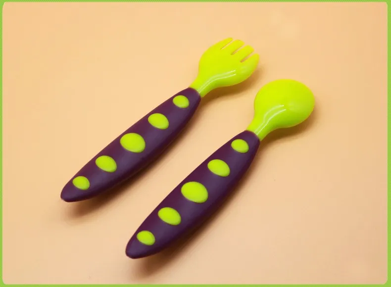 2 шт./набор Разноцветные безопасные PP Ложка для малышей+ вилка противоскользящая ручка обучающая посуда для детей с коробкой для хранения B0667