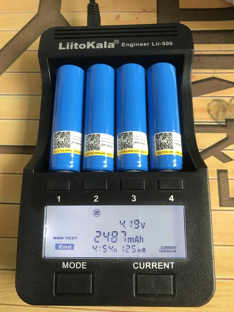 LiitoKala 18650 3,7 V bateria de Latio recarregivel 2200mA pilhas de Lanterna de Luz CONDUZIU a luz da bateria+ Apontado