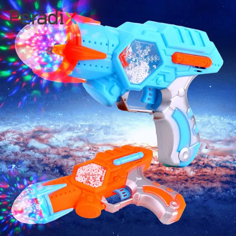 Пластик вращающийся свет детские подарки игрушки для детей игрушки Мигает Звук пушка классная музыка пистолет интересных космических