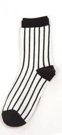 [COSPLACOOL] Новые летние ретро классические черные и белые хлопковые носки креативные носки оптовая продажа женские носки