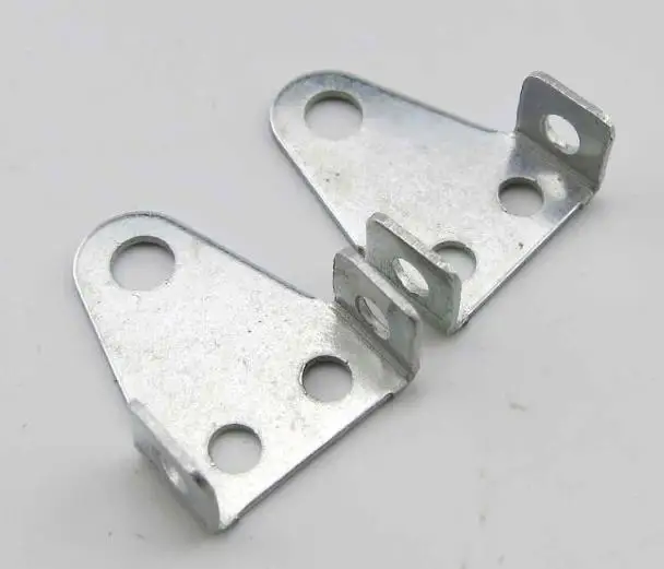 

20pcs/lot swing iron bracket metal plate connection shafting bracket for diy toy model production
