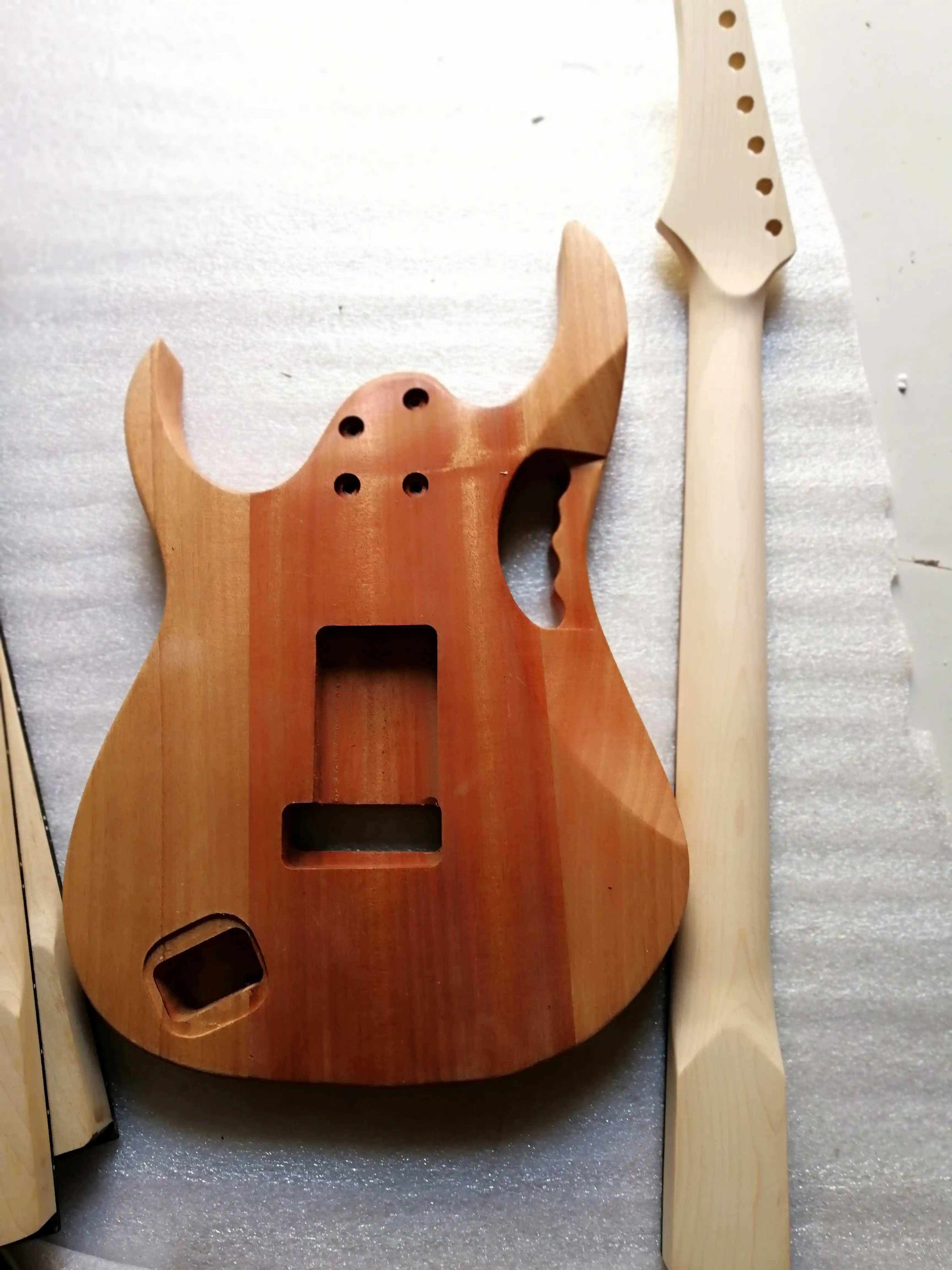 

1 set of 24 maple body + neck