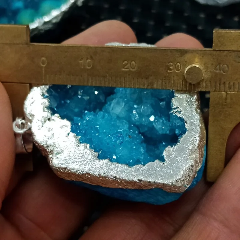 DHXYZB 40-50 мм натуральный агат geode кластерный кулон гальванический синий камень кварц кристалл минеральный Рейки Исцеление ювелирные изделия подарок
