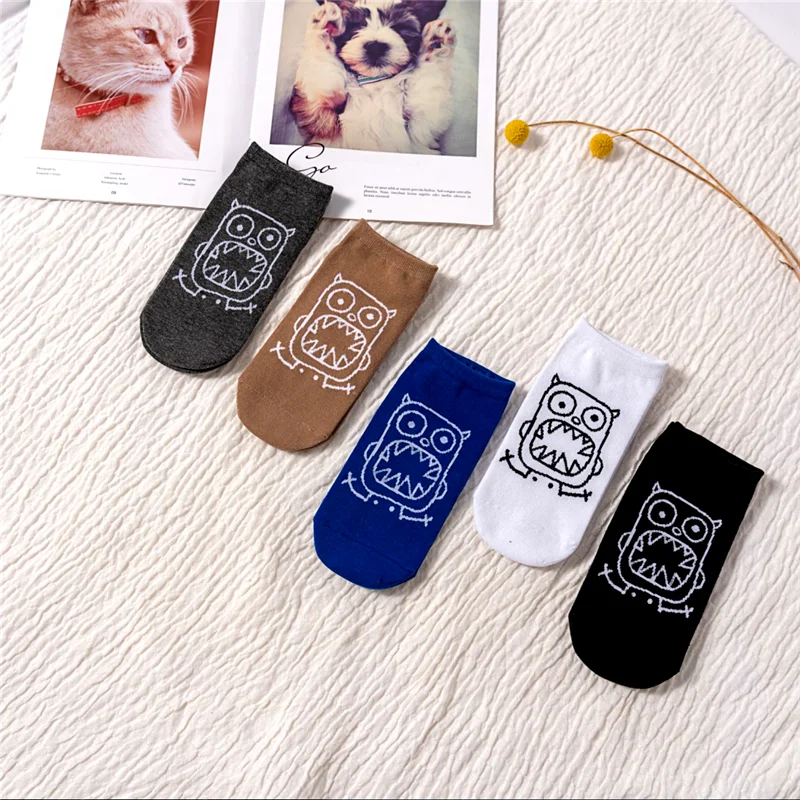 

2019 New cotton socks cute little monsters socks socks casual cartoon pattern unisex socks