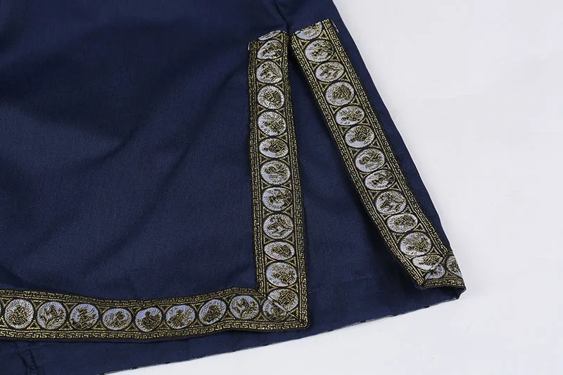 Title 22, Antique Lace T-shirt met korte mouwen voor here...