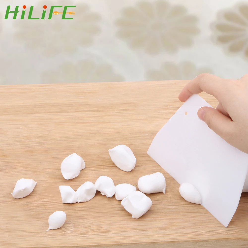 

HILIFE Baking Pastry Tools DIY Cream Scraper Cake Mold Tools Plastic Dough Knife Cream Smooth Cake Spatula Icing Fondant Scraper