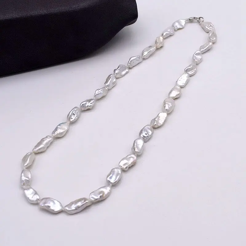 Женское жемчужное ожерелье. Естественный белый барокко Жемчуг. Естественной форме отбирает первоклассный пресноводный жемчуг. 8-9 мм. Девочка, выбор для подарка