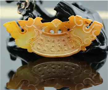 

Collection of high-quality products, natural jade imitation of the Ming, Qing and Han Dynasties dragon jade wall hanging pendant