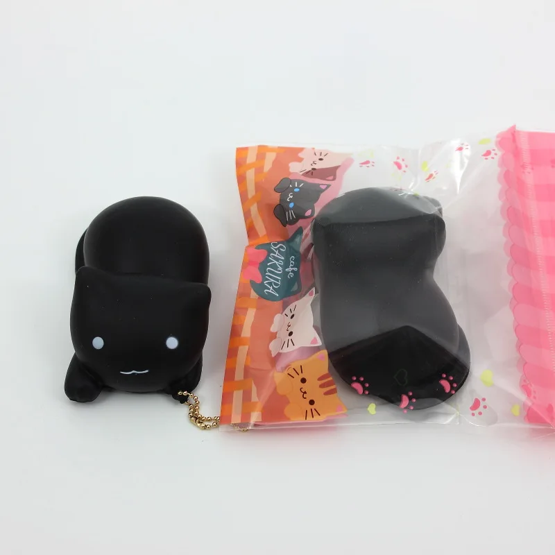 New arrival Hot sale 10cm original pack kawaii squishy slow rising naughty cat KT toys bags phone charm strap keychain squishies - Цвет: black