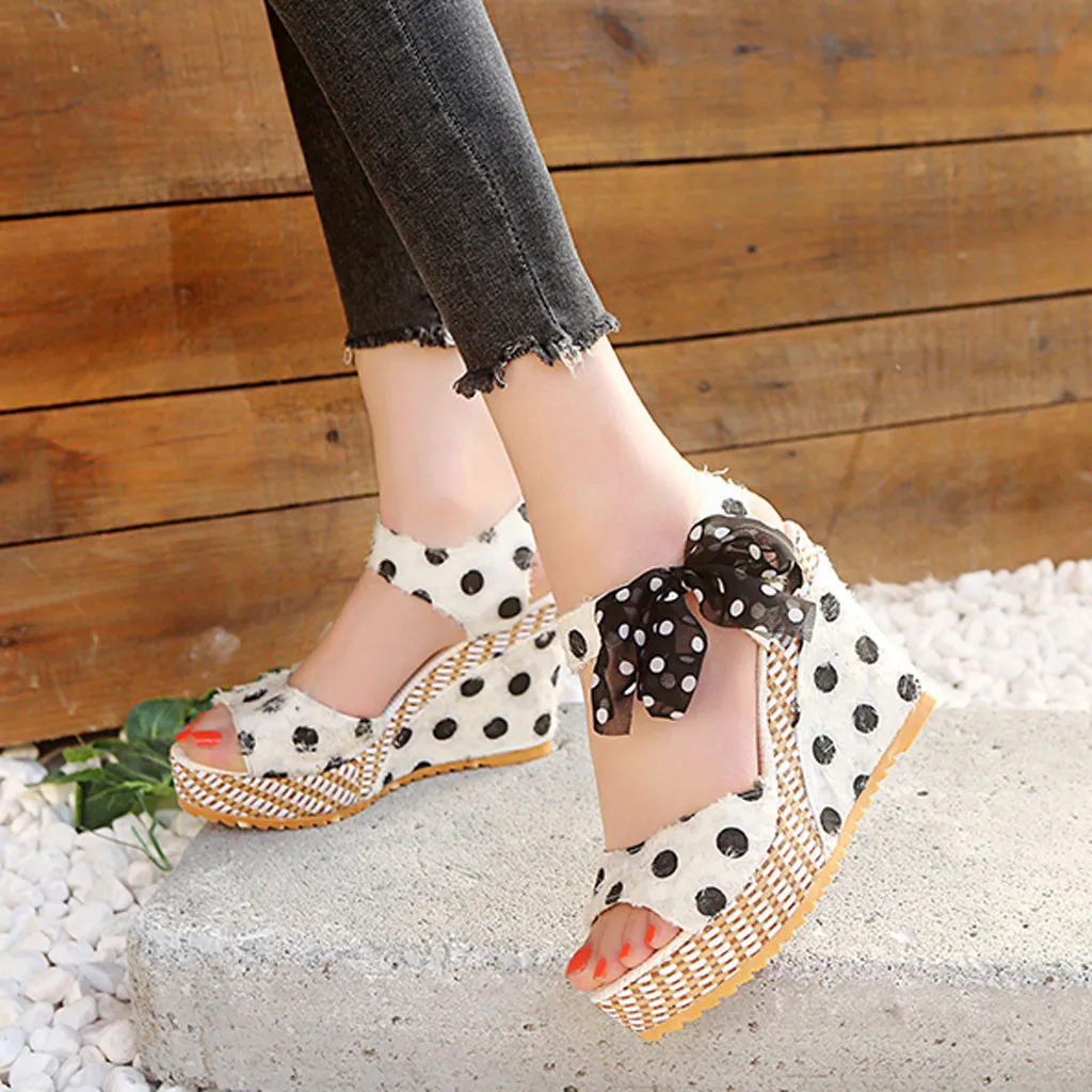 

MUQGEW Women's Sandals Polka dot Butterfly Knot Fashion Summer Platform Peep Toe Lace Fllock Casual Wedge Beach Slides Slippers