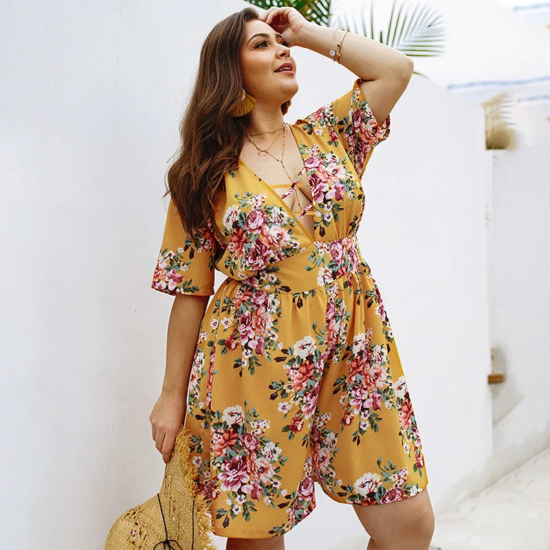 Women Playsuit Plus Size 4XL 2019 Summer Loose Casual V Neck Hollow Out Shorts Wide Leg Boho Floral Print Overssize Playsuit Women Playsuit Plus Size 4XL 2019 Summer Loose Casual V Neck Hollow Out Shorts Wide Leg Boho Floral Print Overssize Playsuit