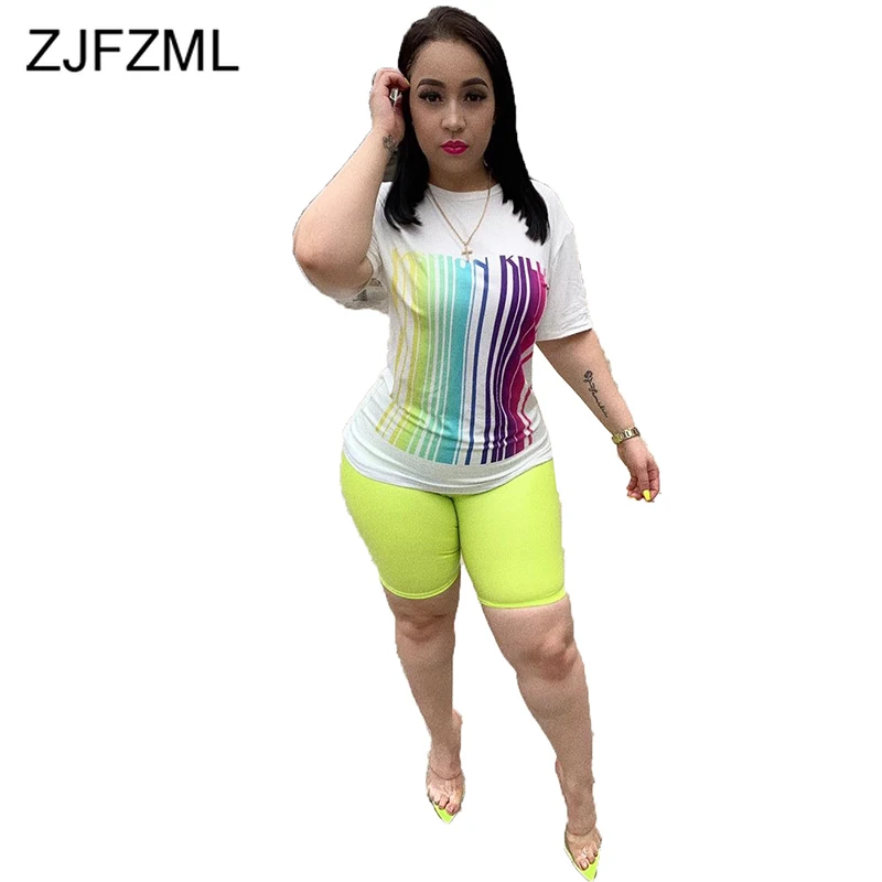 زائد حجم مثير اثنين من قطعة Sweatsuits المرأة مهرجان الملابس مخطط طباعة قصيرة كم T قميص + السائق السراويل عارضة مطابقة مجموعات