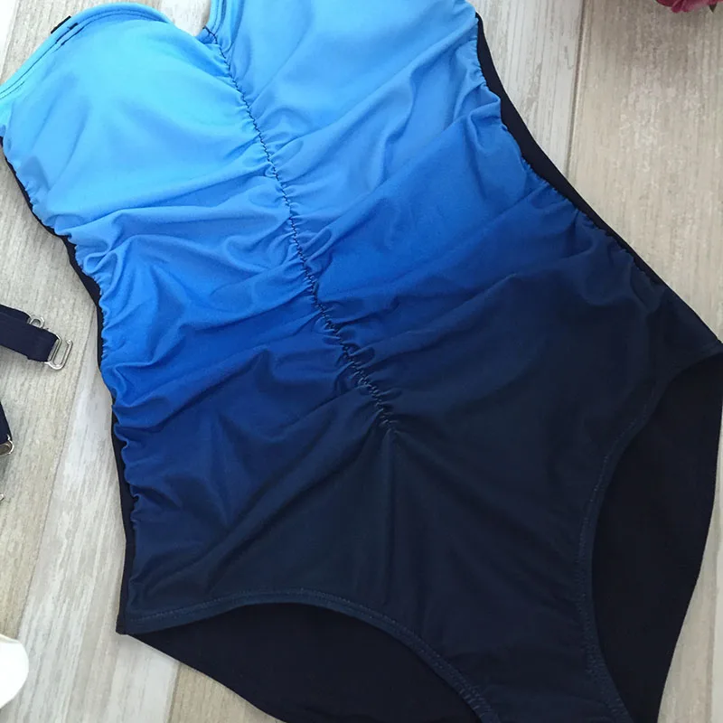 tamanho grande, monokini, maiô degradê, roupa de banho, 2017
