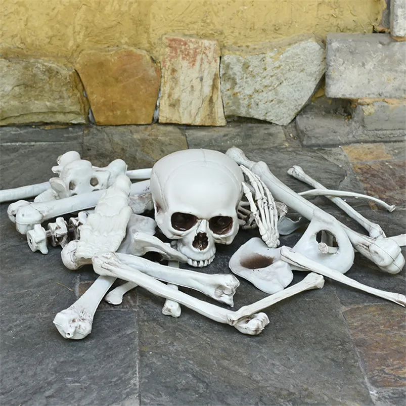 

Creepy Halloween Skeleton Ghost Haunted House Escape Spooky Horror Halloween Decoration Ktv Door Bar Club Scary Halloween Props