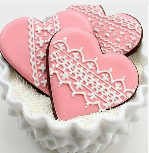 

Cute Heart Shaped Wedding Frame Metal Cookie Cutters Biscuits Stainless Steel Tools Kitchen Baking Mould