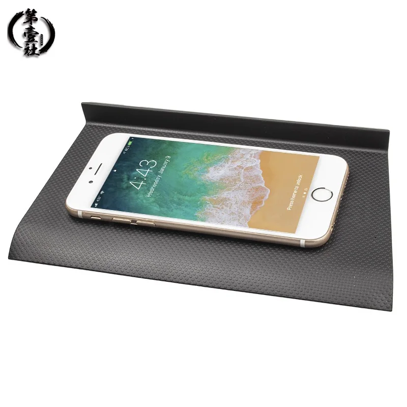 

10W Car QI Wireless Charger Fast Charging Phone Holder Volkswagen Tiguan Allspace MK2 2017 2018 For iPhone For Huawei For