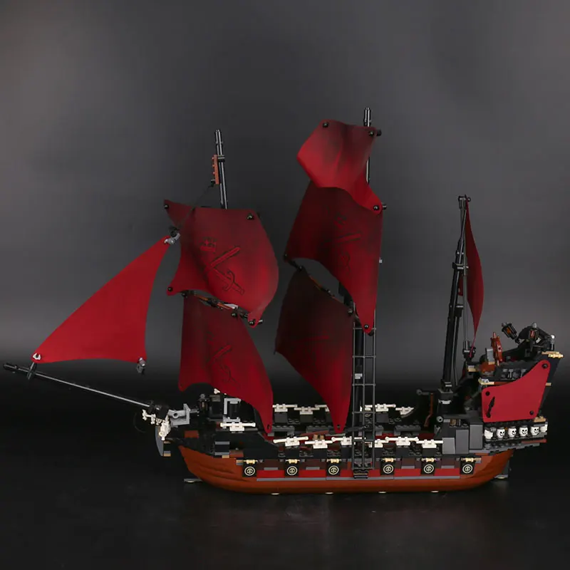 16009 Пираты Карибского моря Королева Анна Reveage лодка модель совместима с 4195 строительные блоки кирпичные детские игрушки