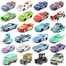 Disney coche de Pixar 3 Lightning McQueen Racing familia 39 Jackson Storm Ramirez 1:55 fundido a presión de aleación de Metal coche de juguete para niños