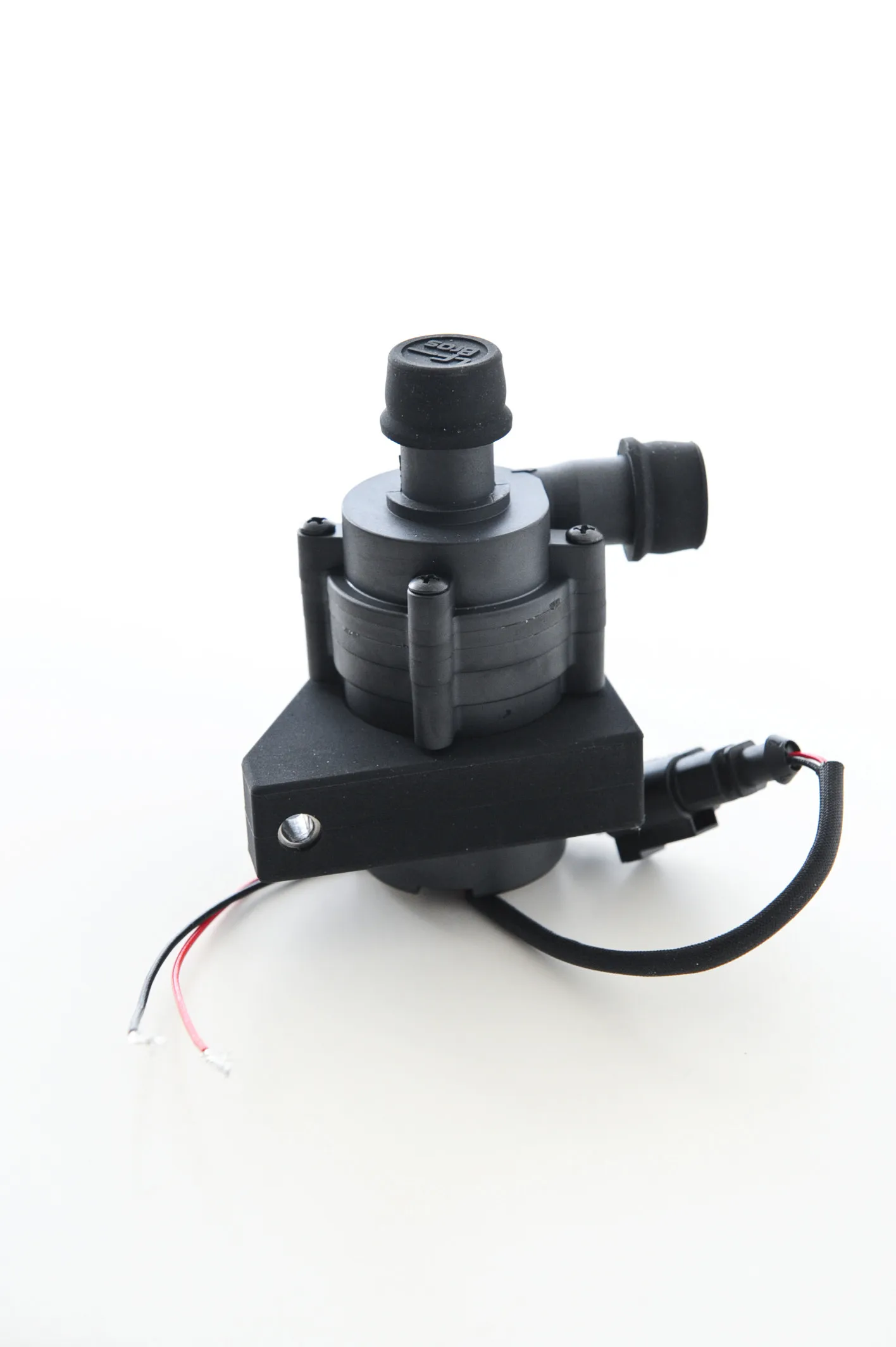 

12V Auto Warm air forced circulation water pump Car Radiator Brushless DC pump