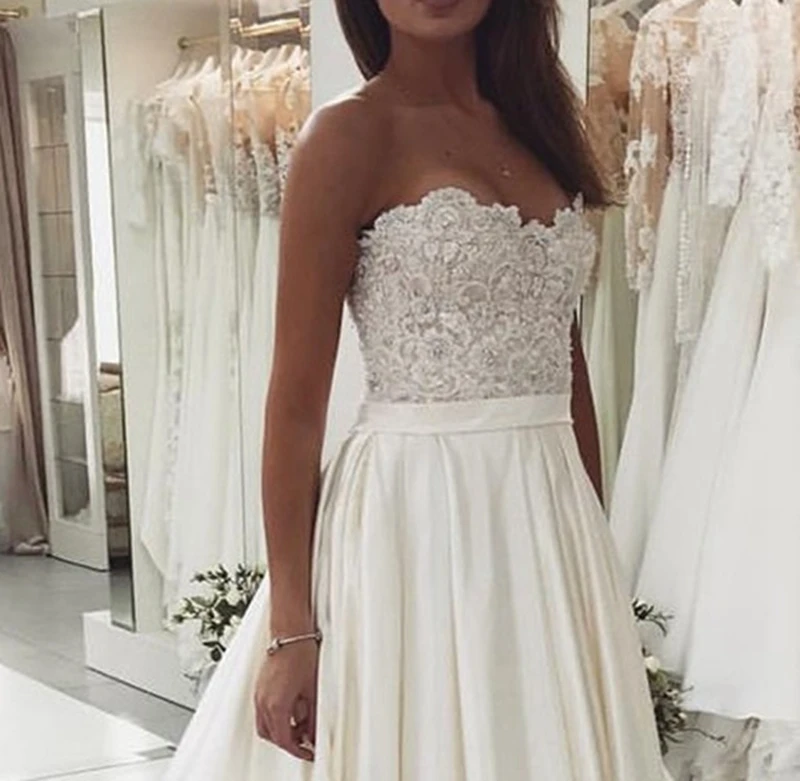 A-line-Sleeveless-Ivory-Satin-Wedding-Dress-with-Lace-Bodice-Corset-Bridal-Dress (1)