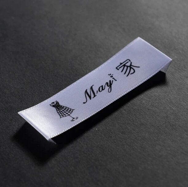 Customized kids garment shirt jacket shoe labels/woven labels/logo/printed clothing label/embroidered tags