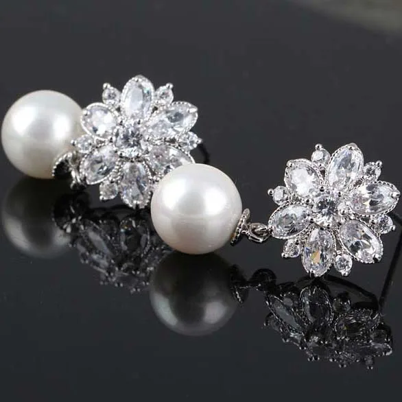 

Ice flower CZ earrings, shell pearl snowflake earrings female