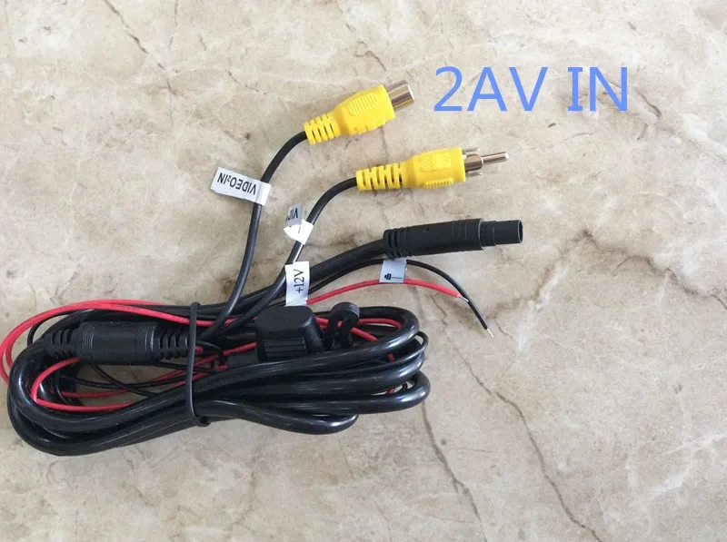 5 дюймов HD 800x480 пикселей моторизованный монитор автоматически откидывается +
