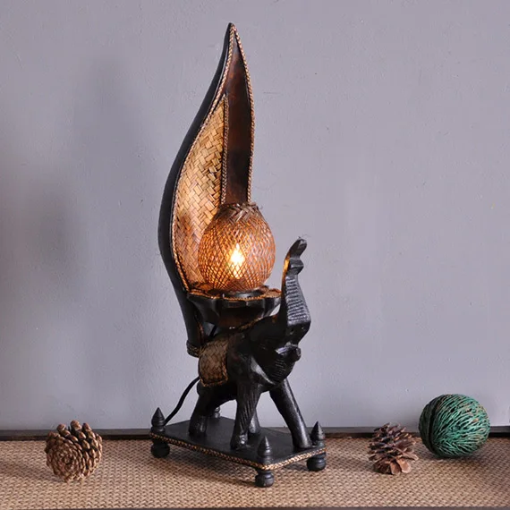 

Home Decoration Creative Elephant Tablet Lamps Thai Crafts Garden Hotel Clubhouse personality small and lovely FG475