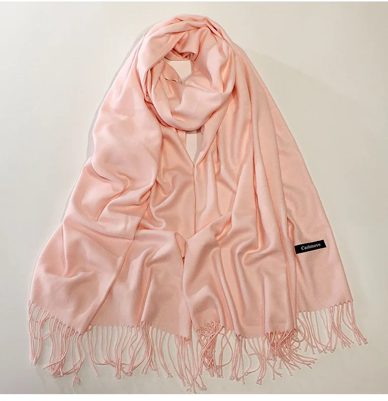 Роскошный женский зимний шарф, новые модные женские кашемировые шарфы, одноцветные удобные элегантные пашмины шали с длинной кисточкой, 29 цветов