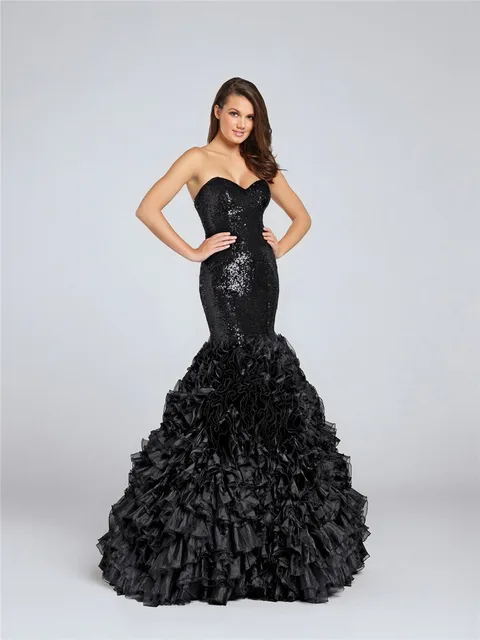 Black Sweetheart Neckline Prom Dresses