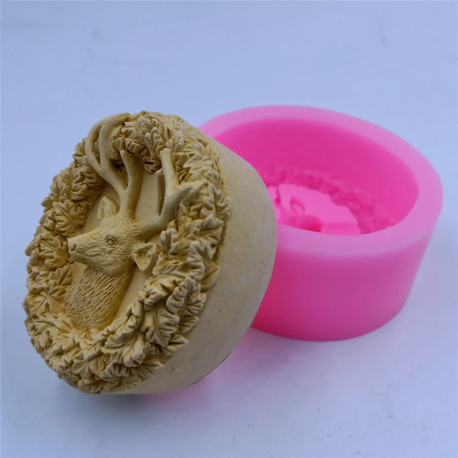 Deer Head Design Soap Candle Mold Food Grade Chocolate Cake Molds Decorating Aromatherapy Gypsum Mold
