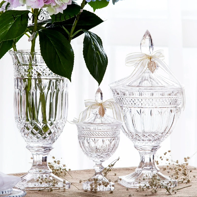 New high-end candy cans hotel wedding dessert storage pavilion table table window decoration high-foot cover glass jar ornaments
