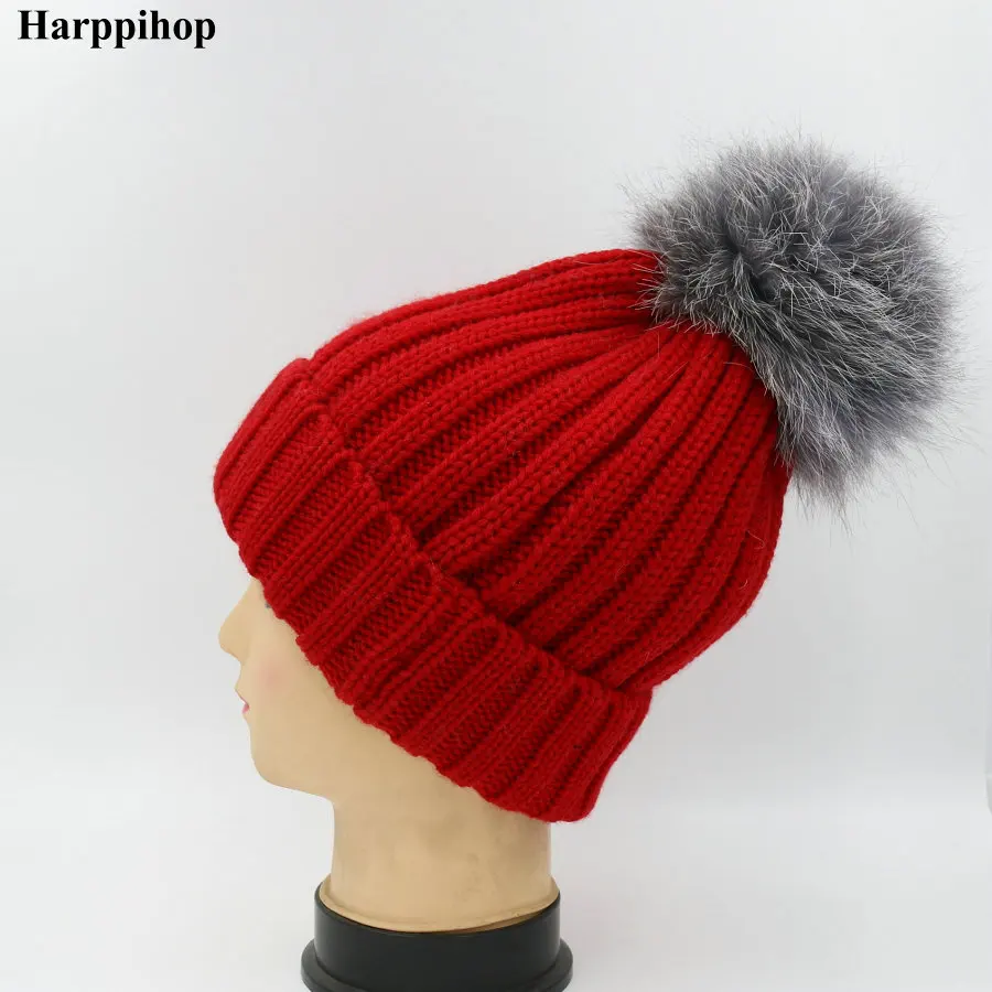 red Harppihop настоящая меховая вязаная шапка настоящий большой енот Pom шляпа женская зимняя шапка - Цвет: red