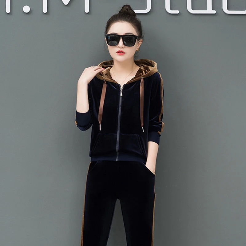 

2018 autumn new 2 piece set women pant and top fashion hooded striped fashion female velvet Sports suit plus size high quality