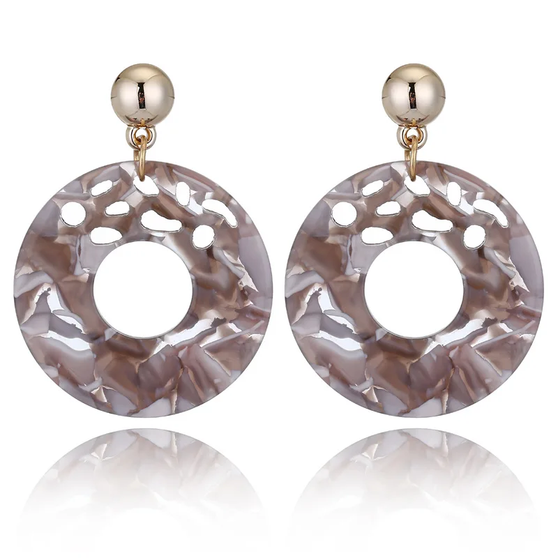 8243520387_1731719471